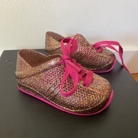 Mini Melissa pink and gold glitter jelly sneaker - Picture 2 of 3